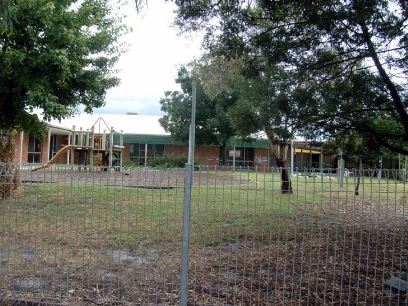 25 Dunbarton Drive, Pakenham VIC 3810