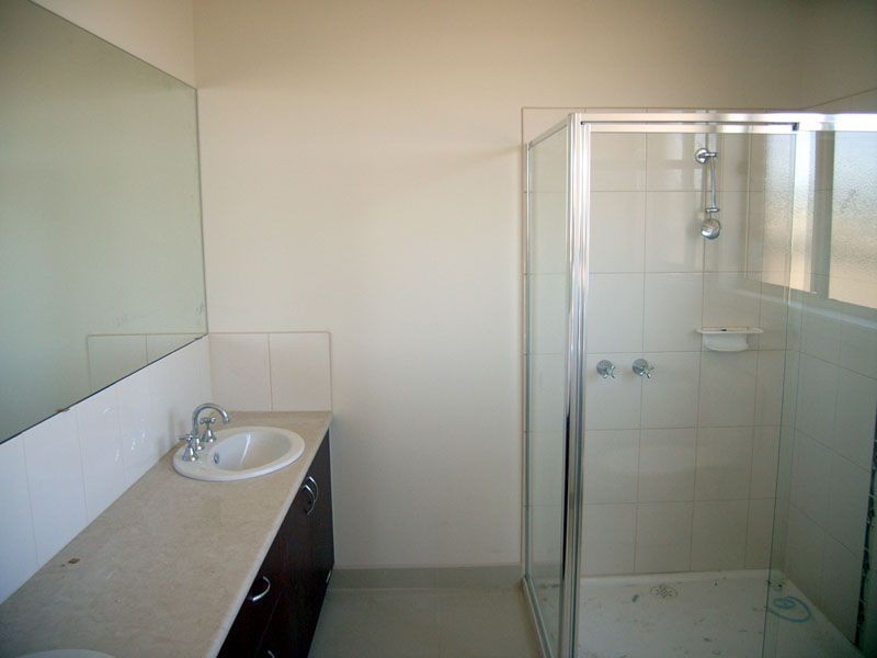 Lot 595 McCubbin Avenue, Pakenham VIC 3810