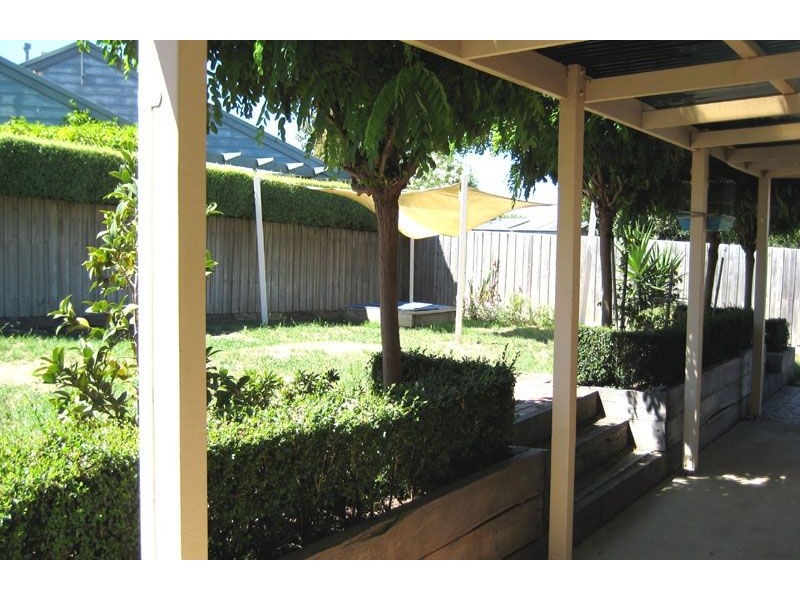 6 Emily Close, Pakenham VIC 3810