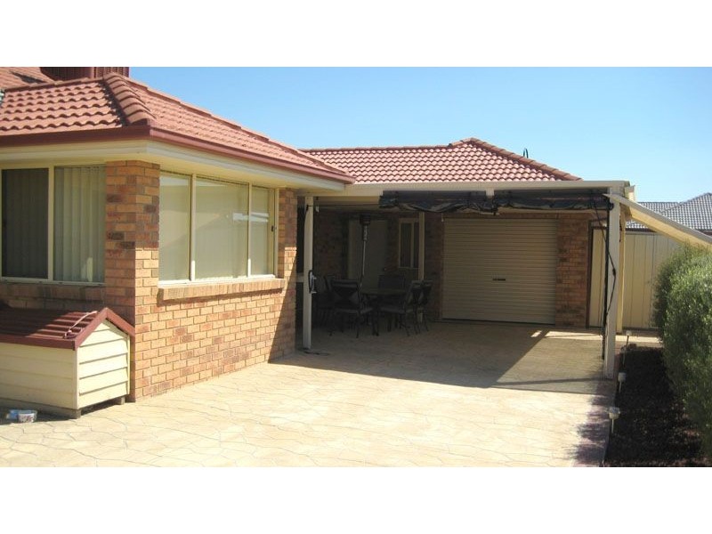 14 Mason Mews, Pakenham VIC 3810