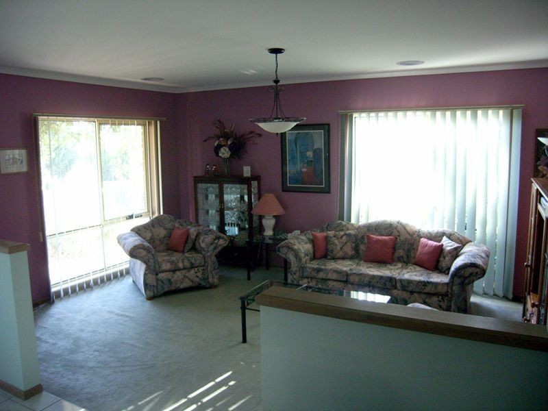 16 Benor Court, Pakenham VIC 3810