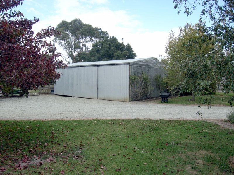 3 Meeking Drive, Pakenham VIC 3810