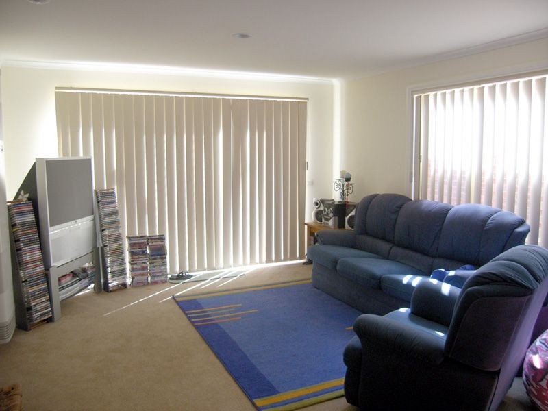 8/12 Renlik Court, Pakenham VIC 3810