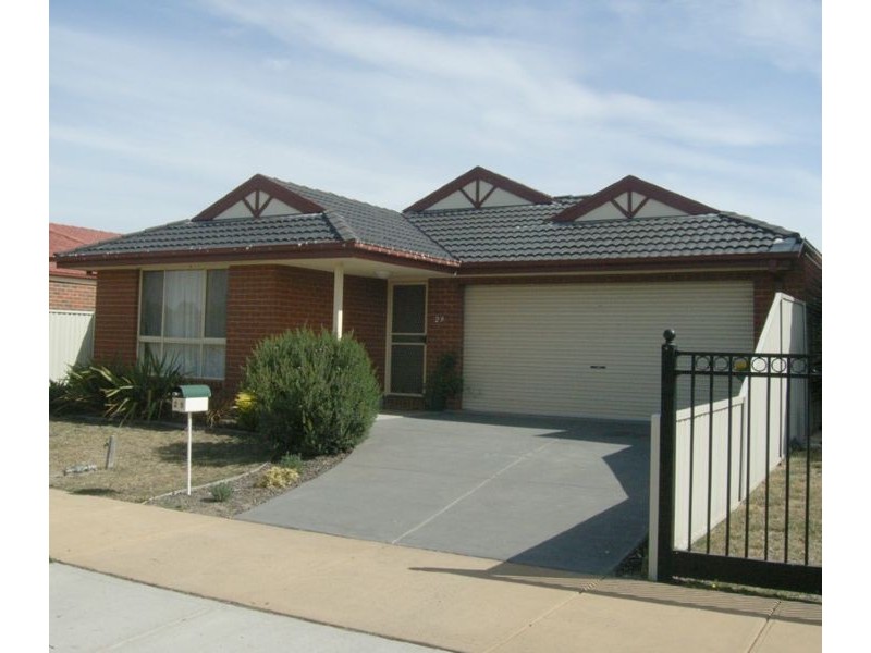 29 Buchan Green, Pakenham VIC 3810