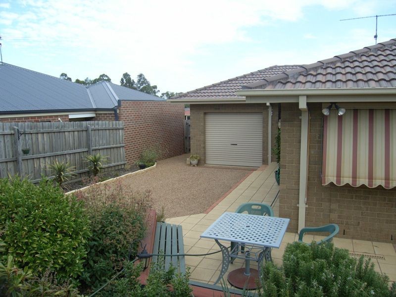 8 Donday Court, Pakenham VIC 3810