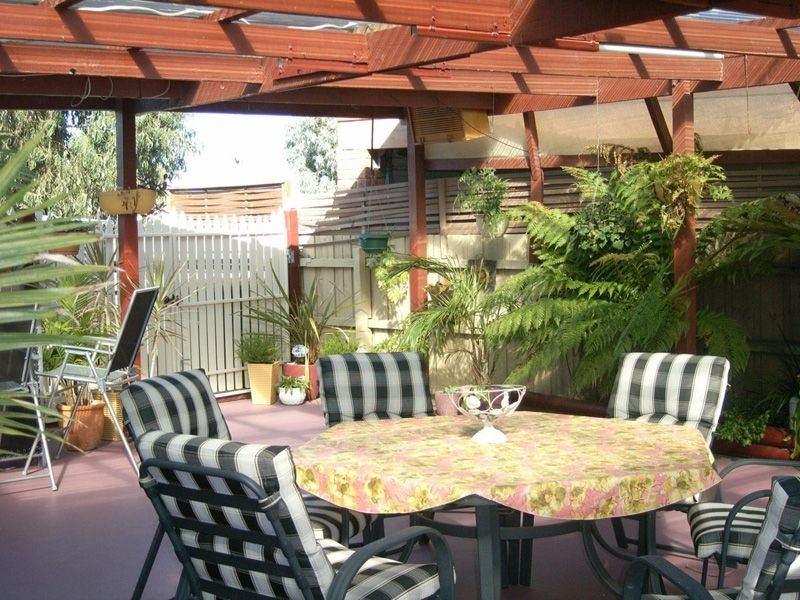 11 Cyprus Place, Pakenham VIC 3810