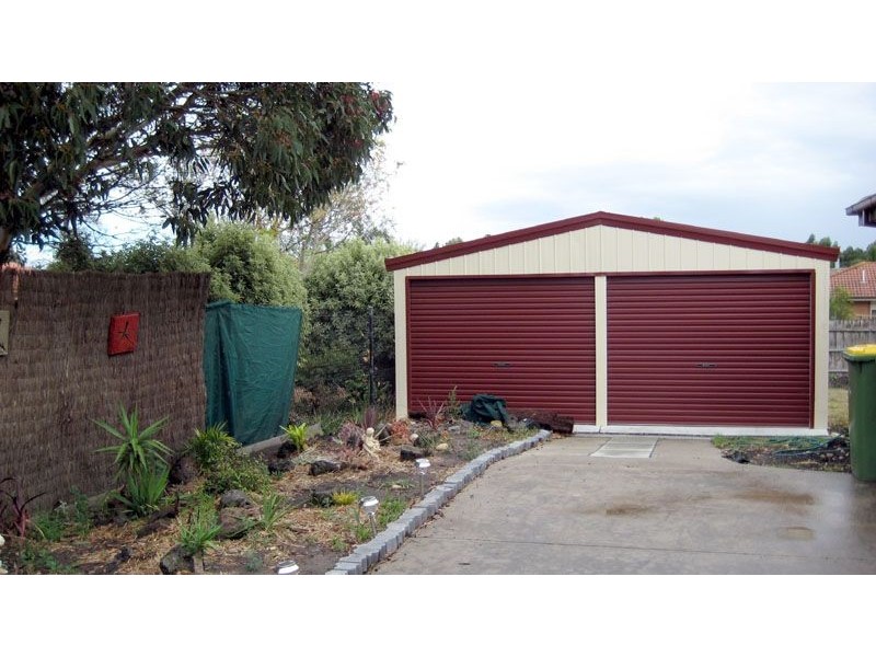 29 Meeking Drive, Pakenham VIC 3810