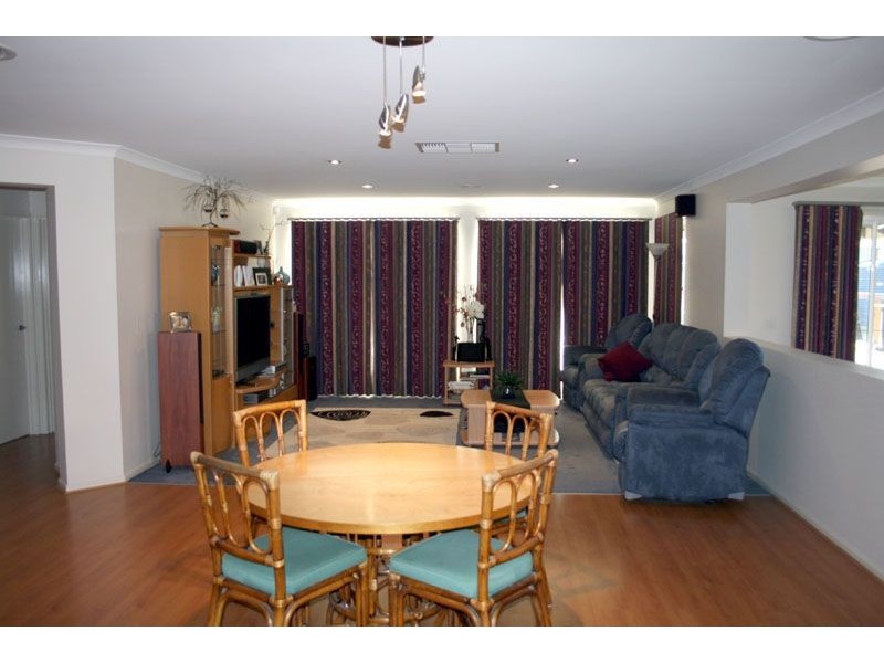 14 Malouf Court, Pakenham VIC 3810