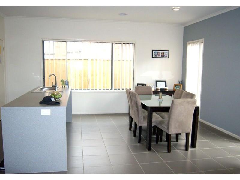 13 Mikasa Place, Pakenham VIC 3810