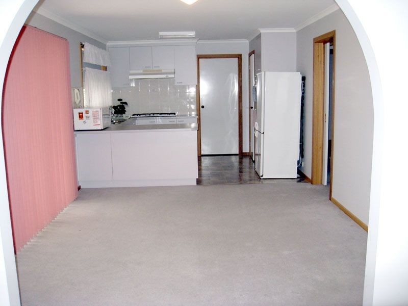 16 McMaster Court, Pakenham VIC 3810