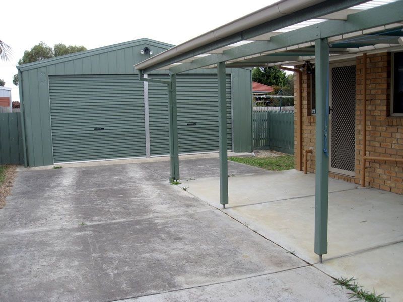 16 McMaster Court, Pakenham VIC 3810