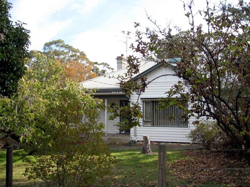 33 Garfield Road, Garfield VIC 3814