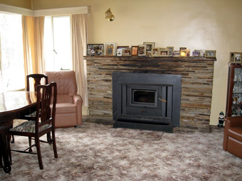 33 Garfield Road, Garfield VIC 3814