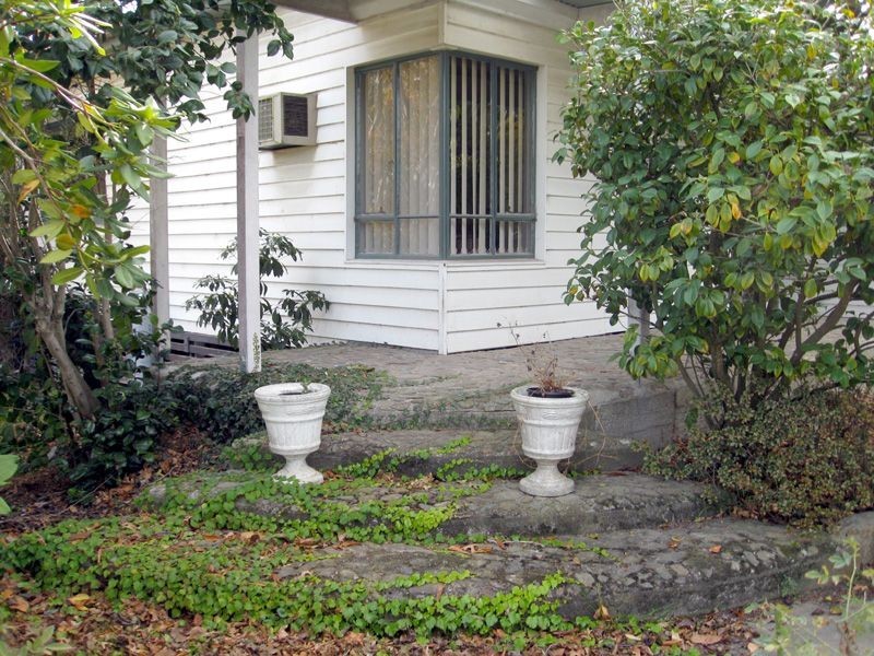 33 Garfield Road, Garfield VIC 3814