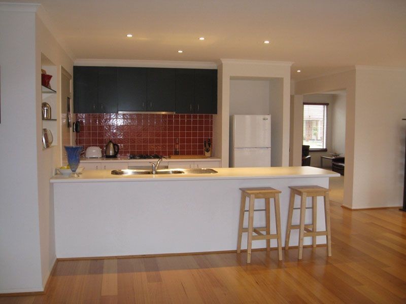 25 Amberley Drive, Pakenham VIC 3810