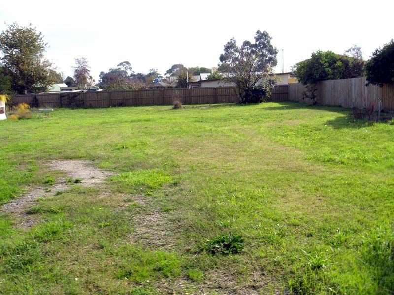 12  Edgar Road, Longwarry VIC 3816