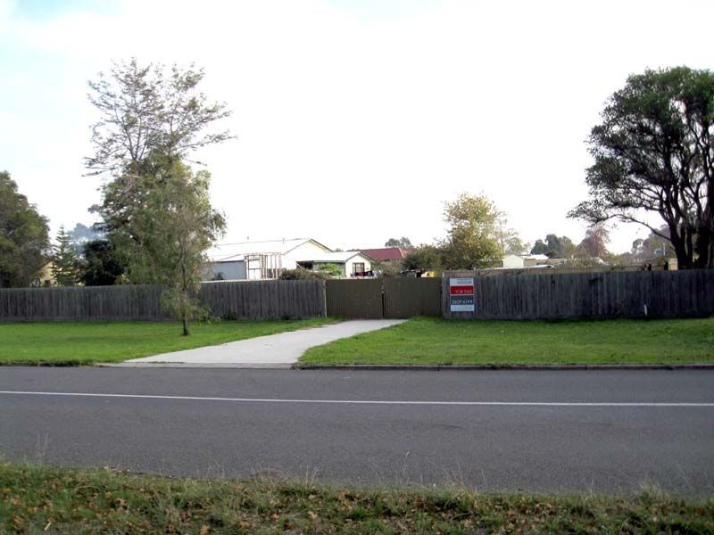 12  Edgar Road, Longwarry VIC 3816