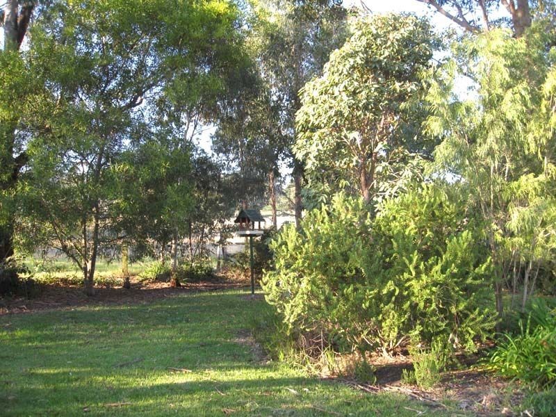 8 Railway Aveue, Tynong VIC 3813