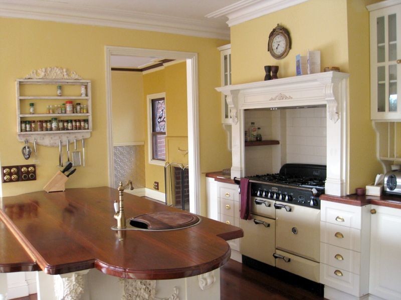 2 Barr Court, Pakenham VIC 3810