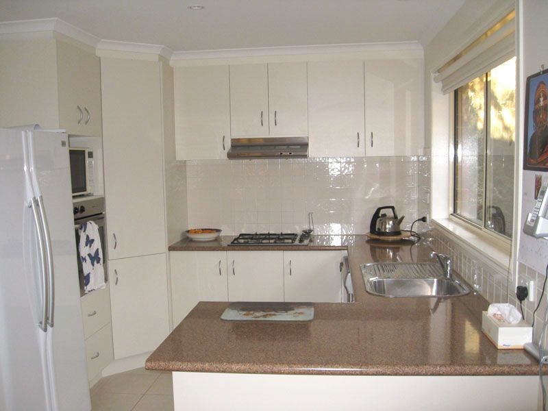 Unit 3 / 43 Ebony Drive, Pakenham VIC 3810