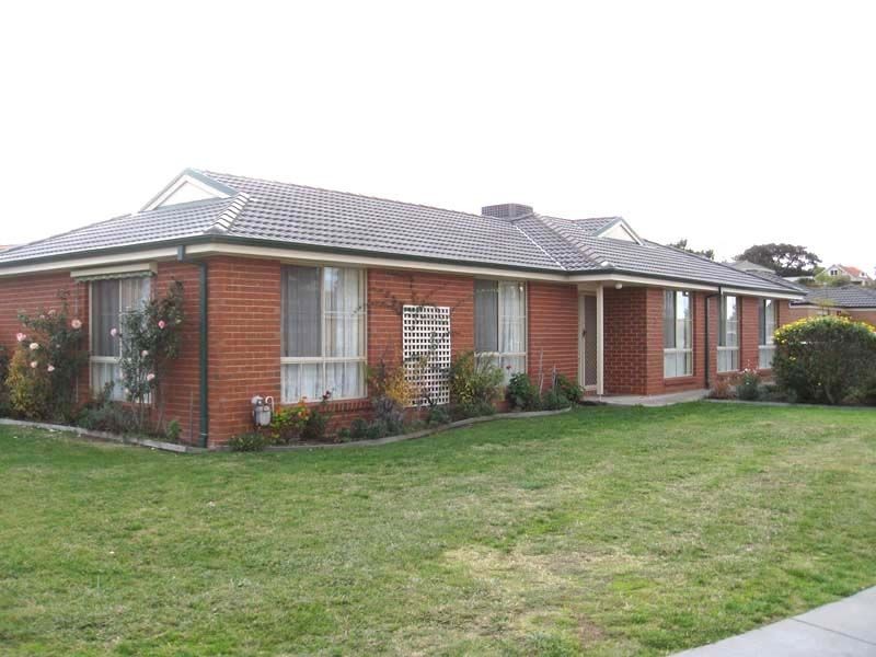 3  Capri Court, Pakenham VIC 3810