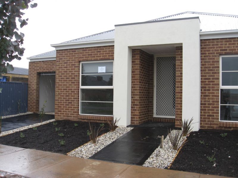 3 Eskdale Court, Pakenham VIC 3810