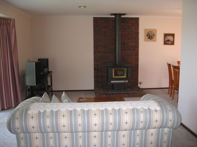 21 Duncan Drive, Pakenham VIC 3810