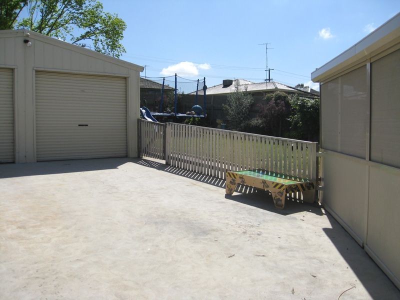5  Bracelet Street, Pakenham VIC 3810