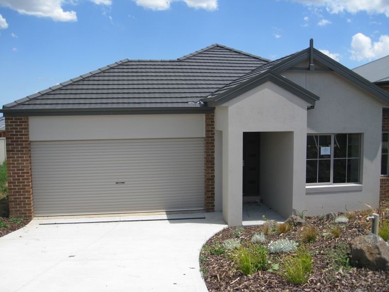 Lot 230 The Circuit, Pakenham VIC 3810