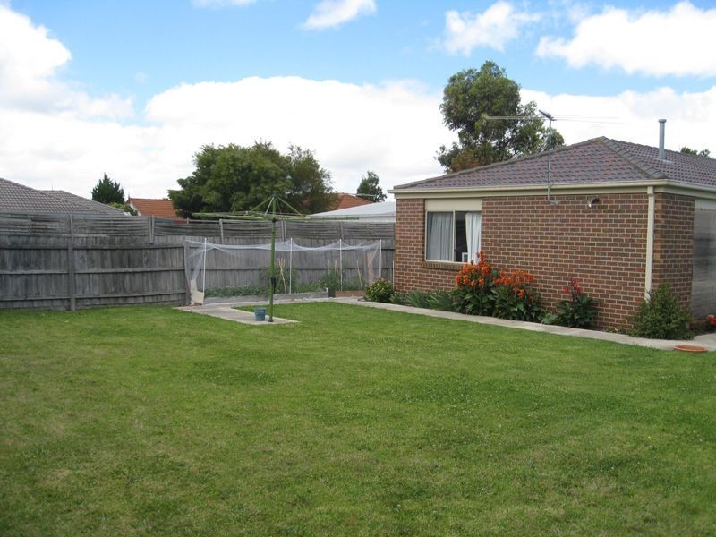 39 Grevillea Place, Pakenham VIC 3810