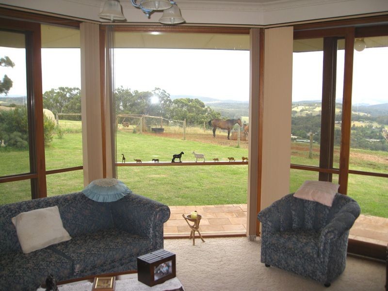 44 Bayard Drive, Pakenham Upper VIC 3810