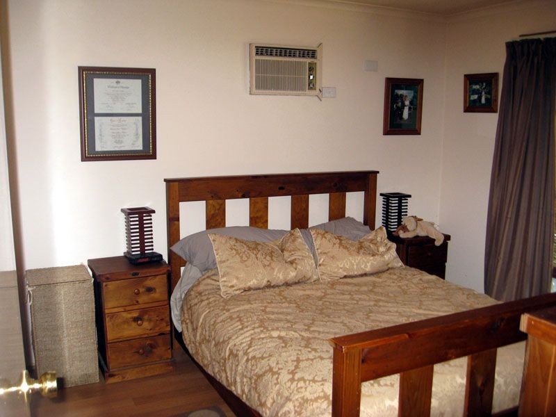 52 Cameron Way, Pakenham VIC 3810