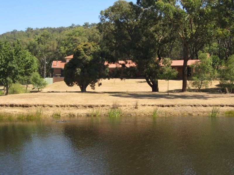 235 Thewlis Road, Pakenham VIC 3810