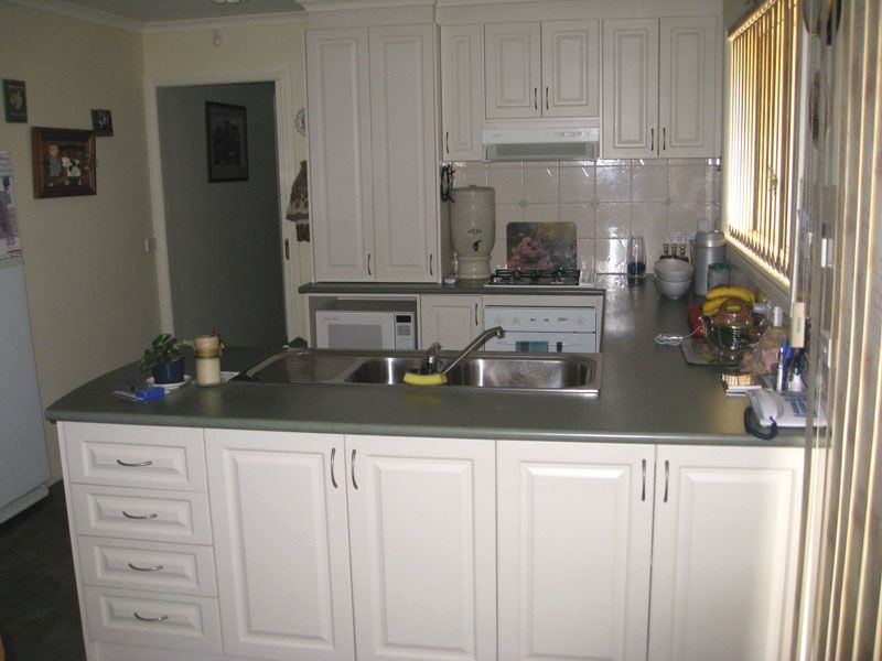 11 Naples Way, Pakenham VIC 3810