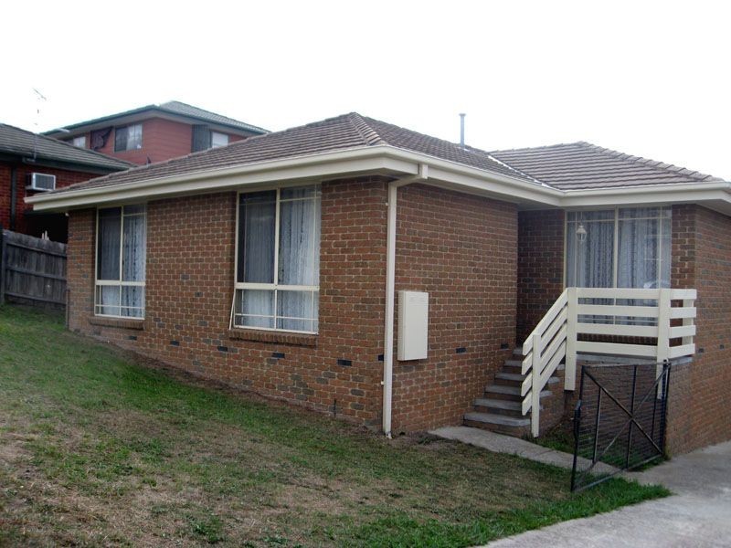 127 Eagle Drive, Pakenham VIC 3810