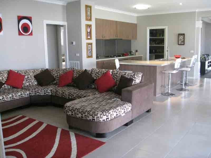 17 Mackellar Street, Pakenham VIC 3810