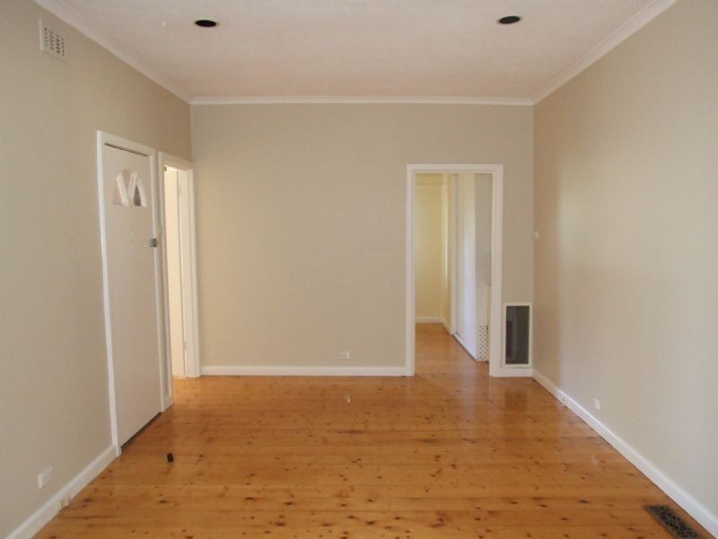 2 Evon Avenue, Ringwood East VIC 3135