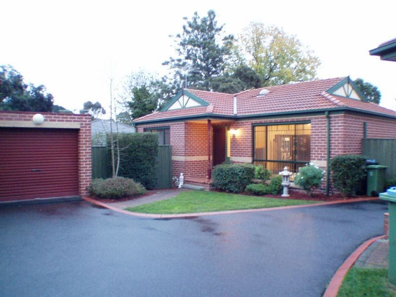 13/14 Loughnan Road, Ringwood VIC 3134