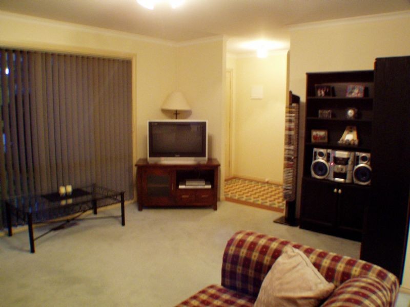 13/14 Loughnan Road, Ringwood VIC 3134