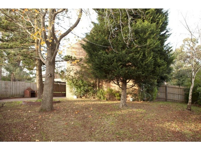 1/104 Mount Dandenong Road, Ringwood East VIC 3135