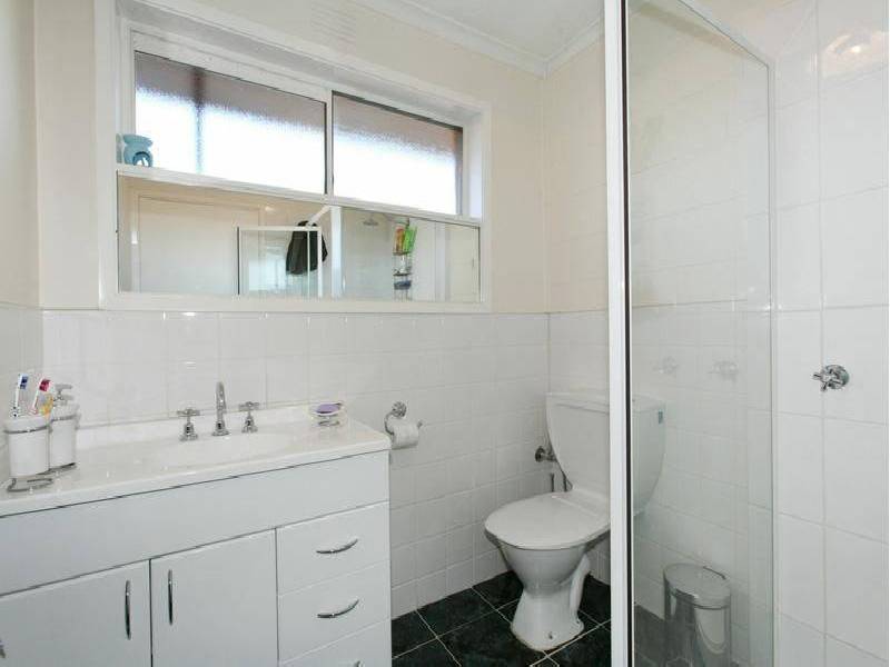 3/4 Woodlands Road, Heathmont VIC 3135