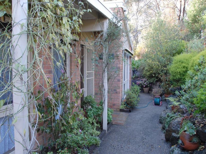 58 Landau Drive, Warranwood VIC 3134