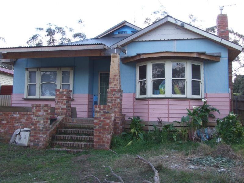 16 Reynolds Avenue, Ringwood VIC 3134