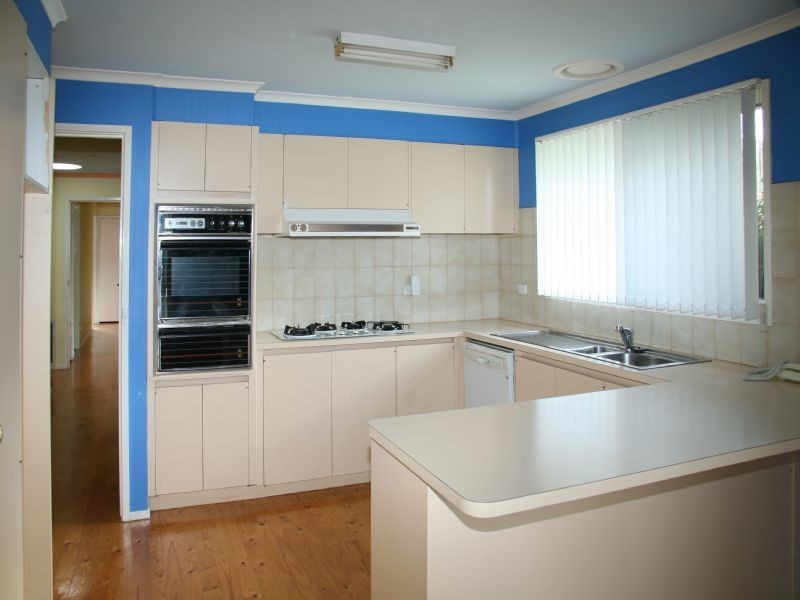 14 Lucania Close, Ringwood East VIC 3135