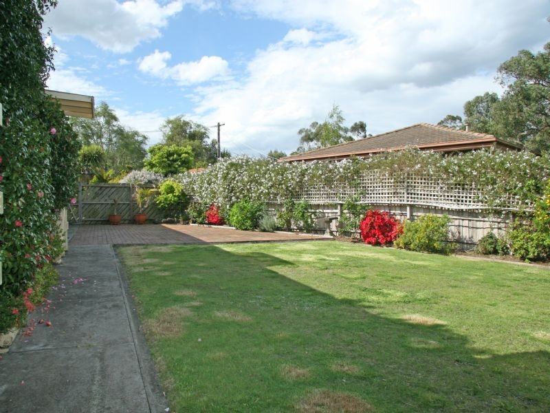 14 Lucania Close, Ringwood East VIC 3135