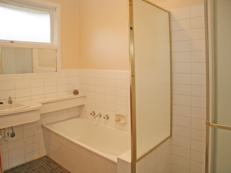 51 Bronhill Road, Ringwood East VIC 3135