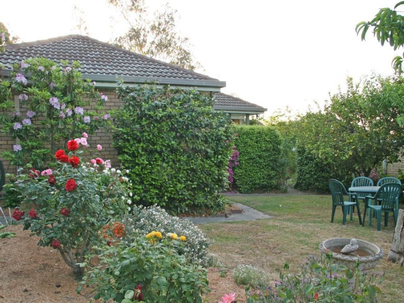 51 Bronhill Road, Ringwood East VIC 3135