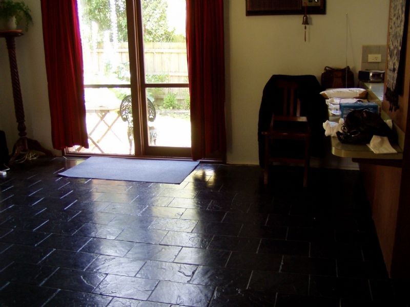 1 Manhattan Square, Vermont VIC 3133