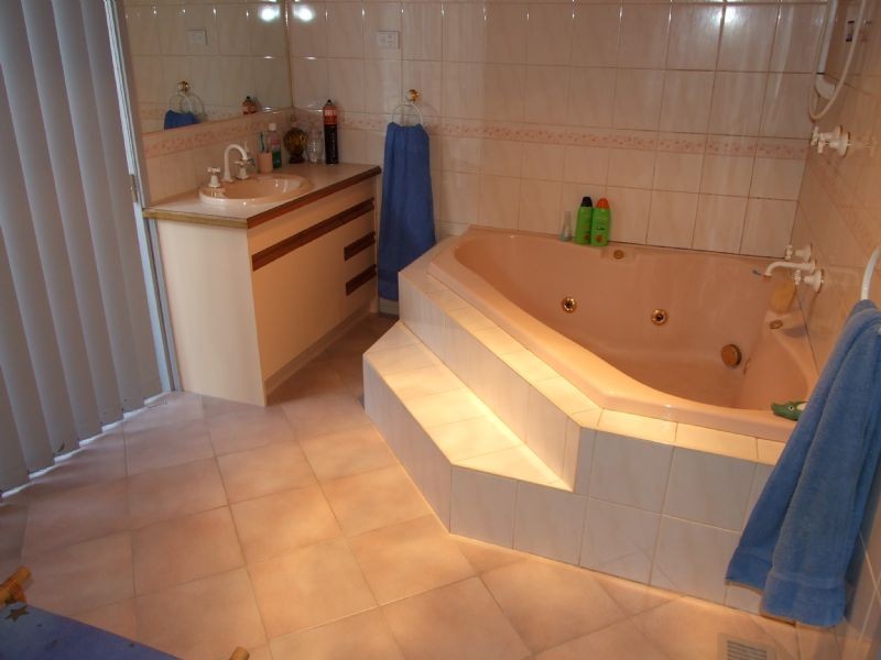 10 Neil Street, Heathmont VIC 3135