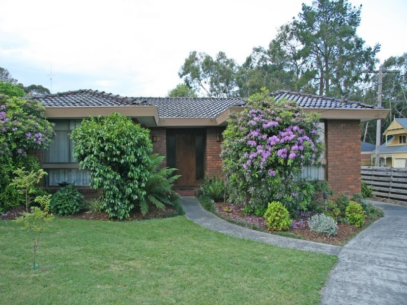21 Lester Avenue, Ringwood East VIC 3135